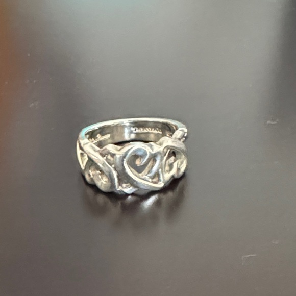 Tiffany & Co. Silver Paloma Picasso Heart ring